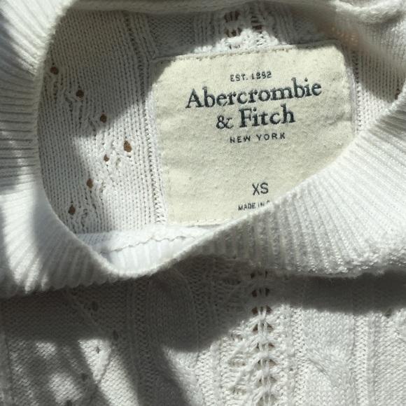 Abercrombie & Fitch white cable knit sweater - Picture 2 of 2
